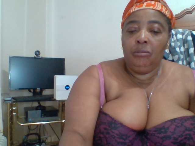 pussylips53
