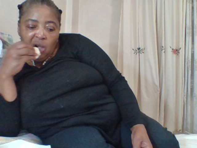 pussylips53 live cam on BongaCams