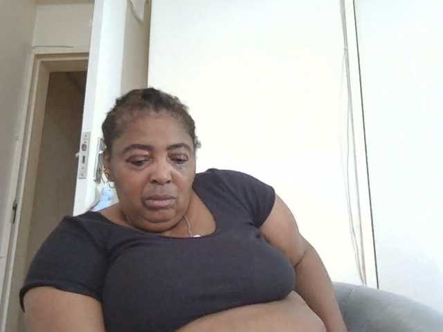 pussylips53 live cam preview