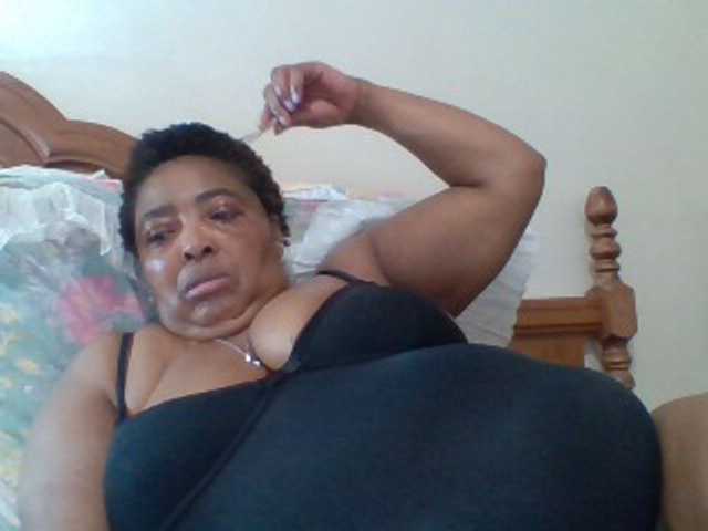 pussylips53