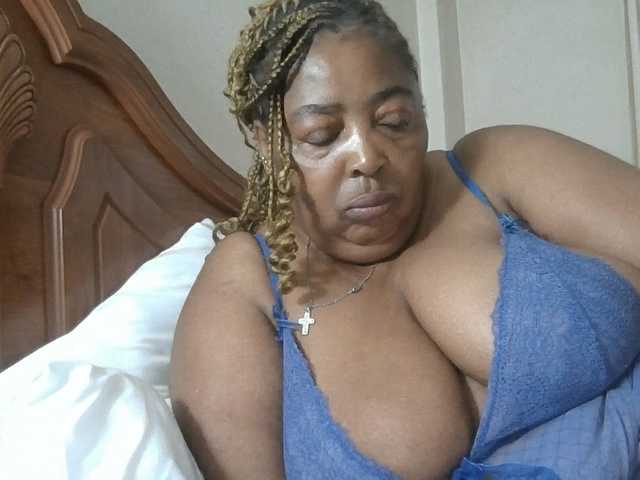 pussylips53