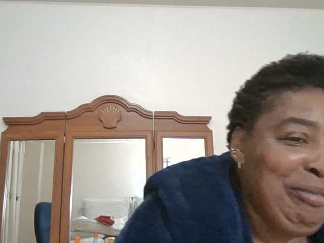 pussylips53