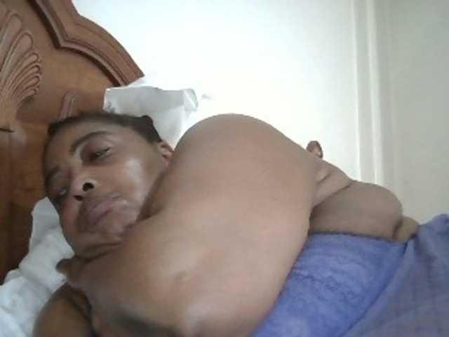 pussylips53 live cam preview