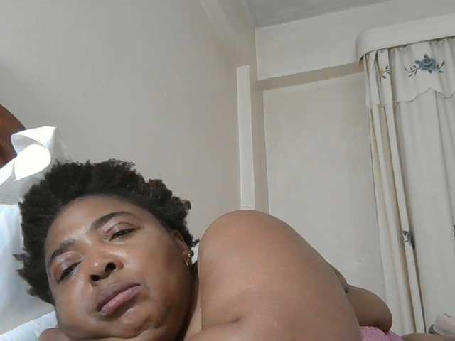 pussylips53