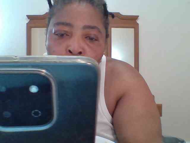 pussylips53 webcam