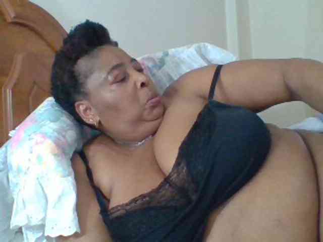 pussylips53