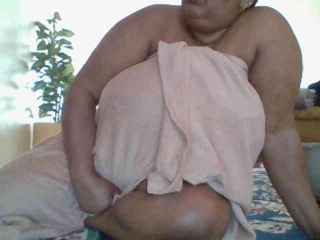 pussylips53 webcam