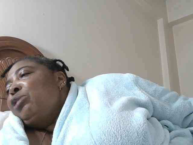 pussylips53 webcam