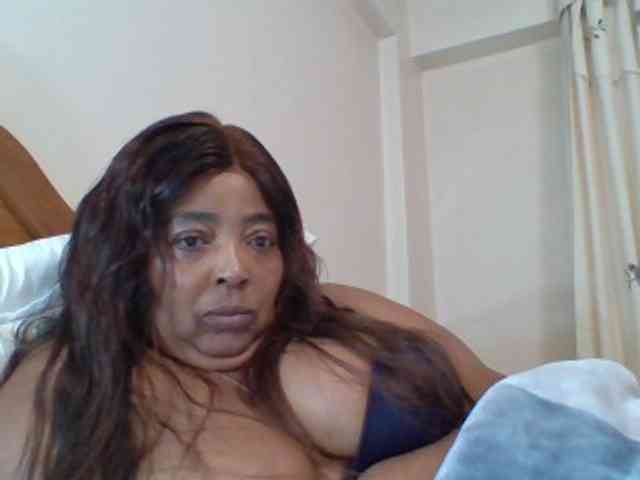 pussylips53 webcam