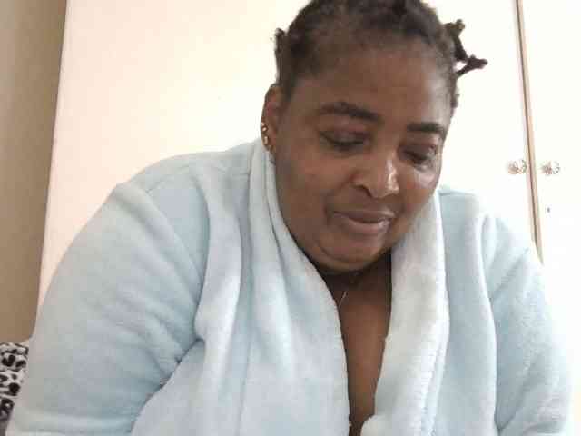 pussylips53 webcam