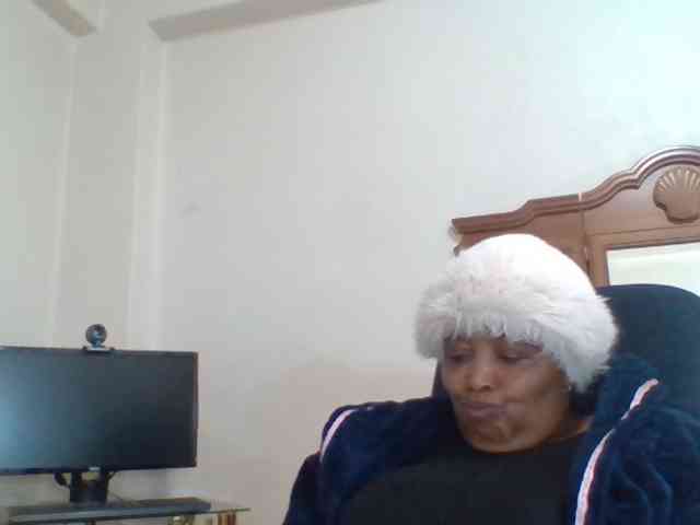 pussylips53 webcam