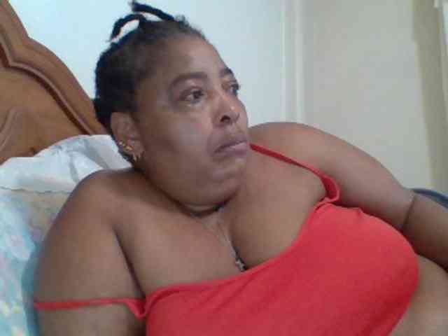 pussylips53 webcam