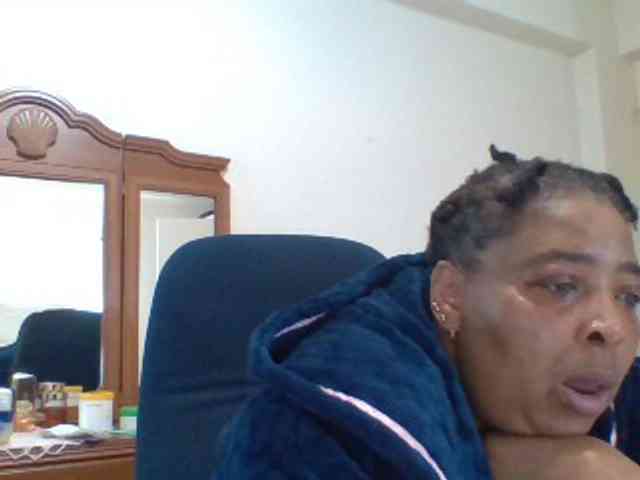 pussylips53 webcam