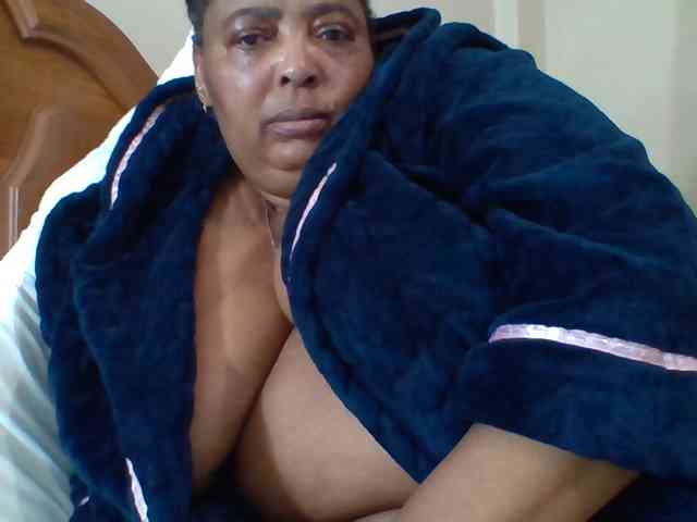 pussylips53 webcam