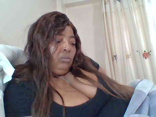 pussylips53 webcam