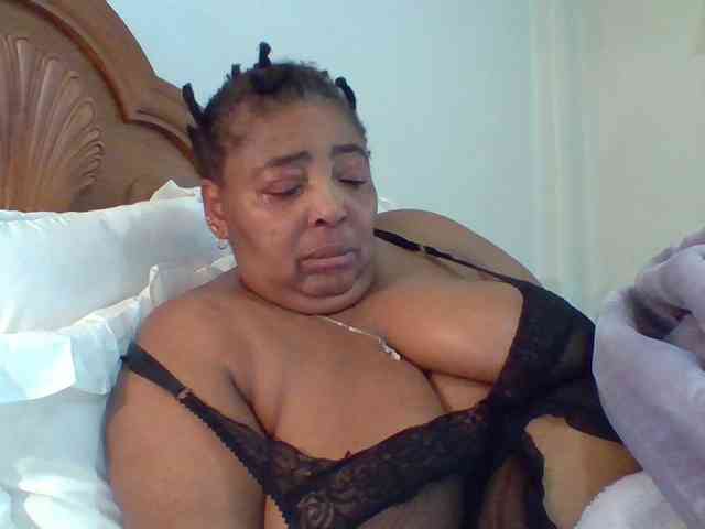 pussylips53 webcam