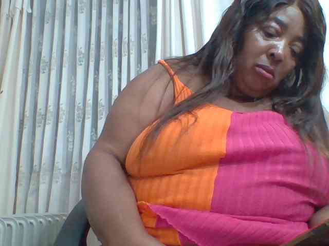pussylips53 webcam