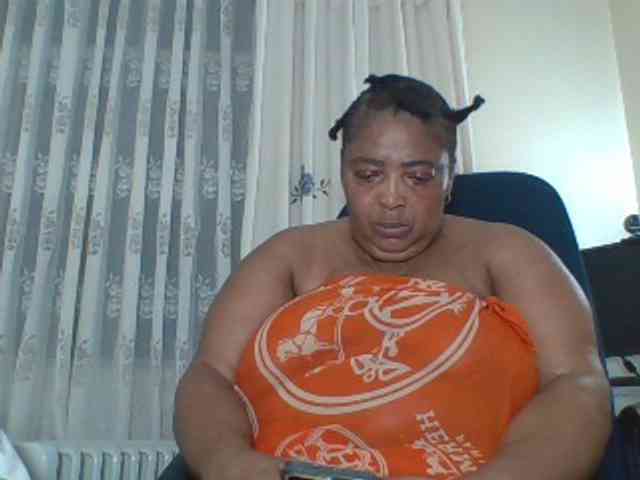 pussylips53 webcam