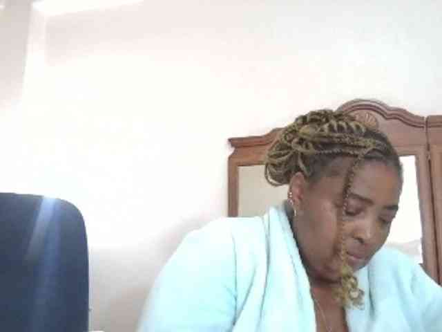 pussylips53 webcam