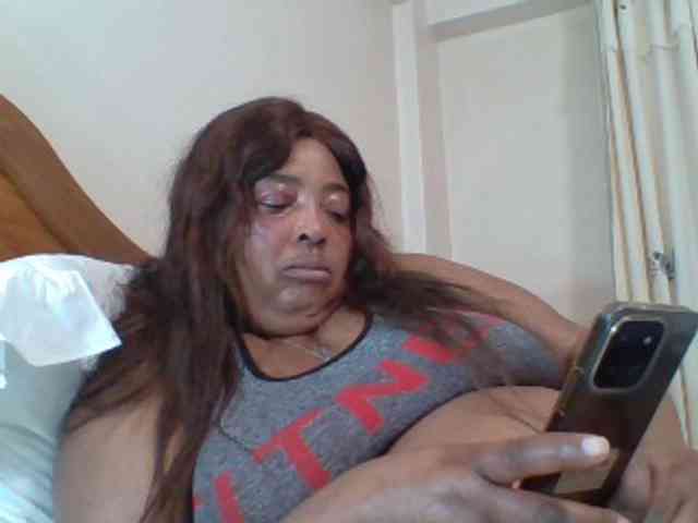 pussylips53 webcam