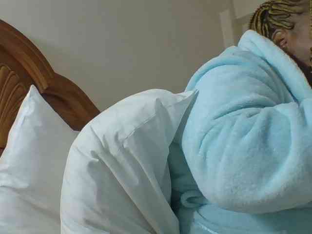 pussylips53 webcam