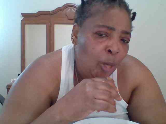 pussylips53 webcam