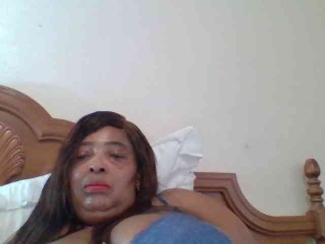 pussylips53 webcam