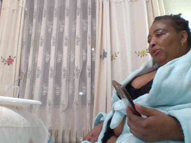 pussylips53 webcam