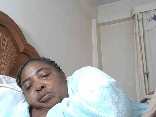 pussylips53 webcam
