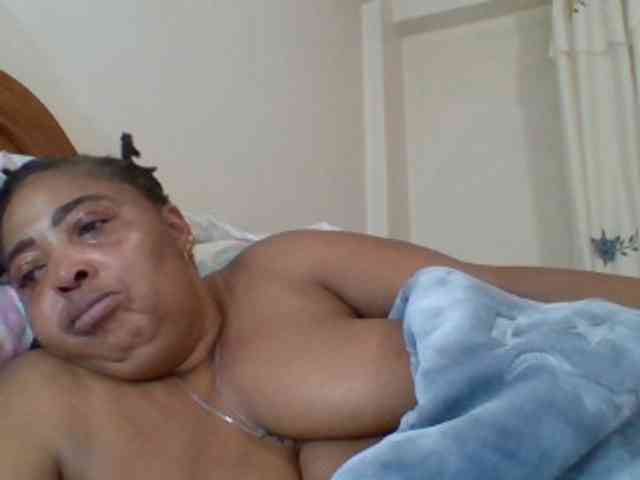 pussylips53 webcam
