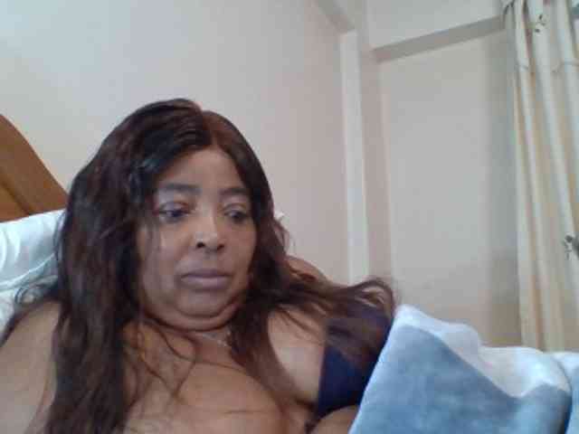 pussylips53 webcam