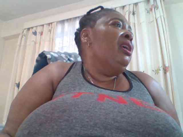 pussylips53 webcam