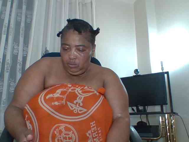 pussylips53 webcam