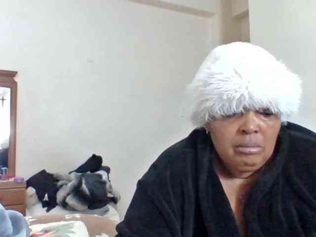 pussylips53 webcam