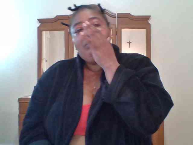 pussylips53 webcam