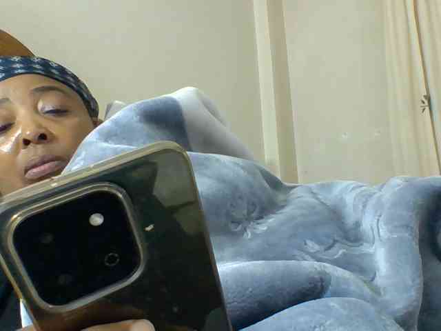 pussylips53 webcam