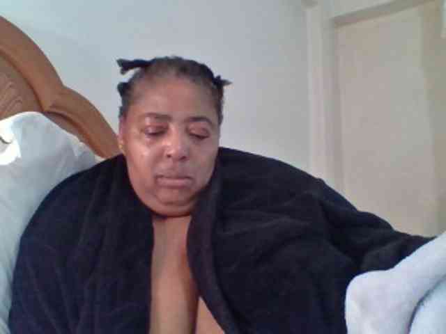 pussylips53 webcam