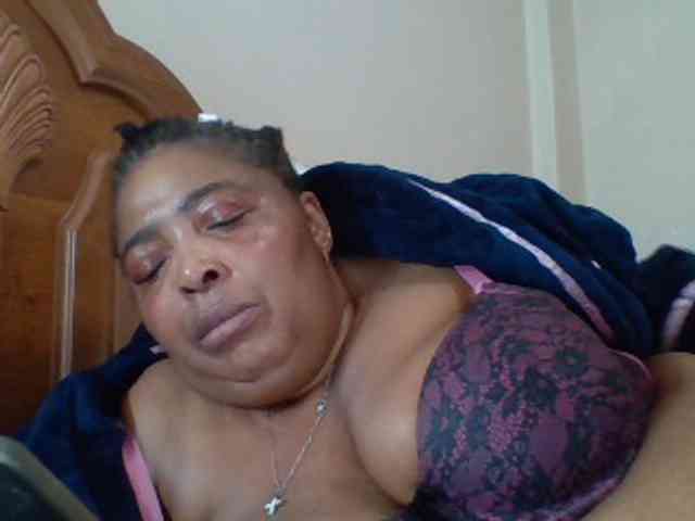 pussylips53 webcam