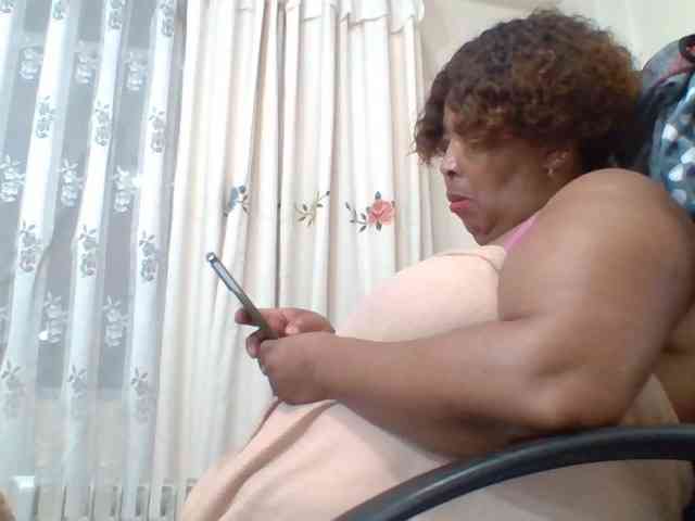 pussylips53 webcam