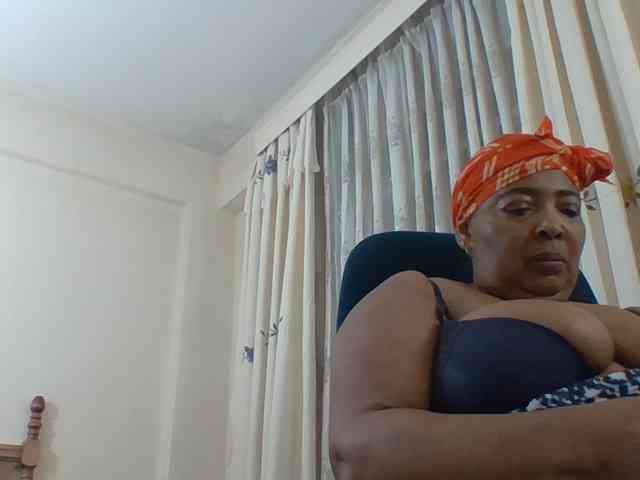 pussylips53 webcam