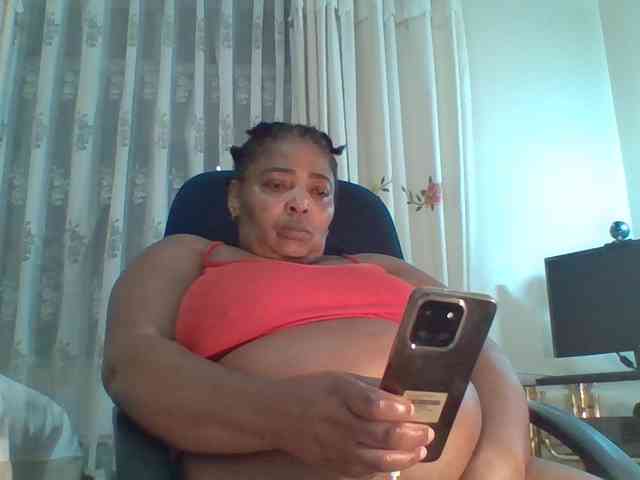pussylips53 webcam