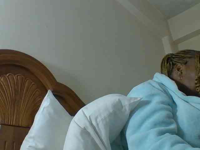 pussylips53 webcam