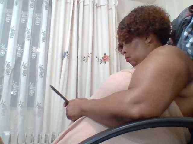pussylips53 webcam