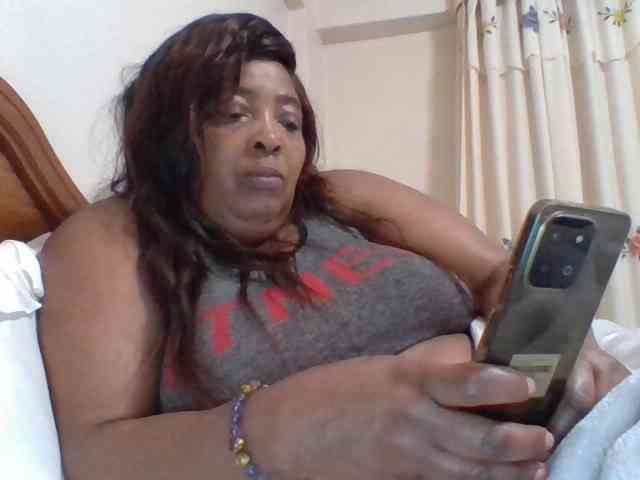 pussylips53 webcam