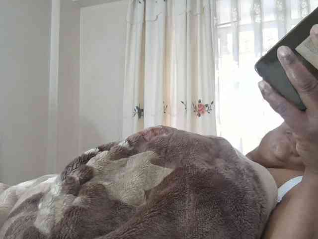pussylips53 webcam