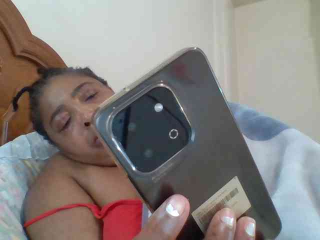 pussylips53 webcam