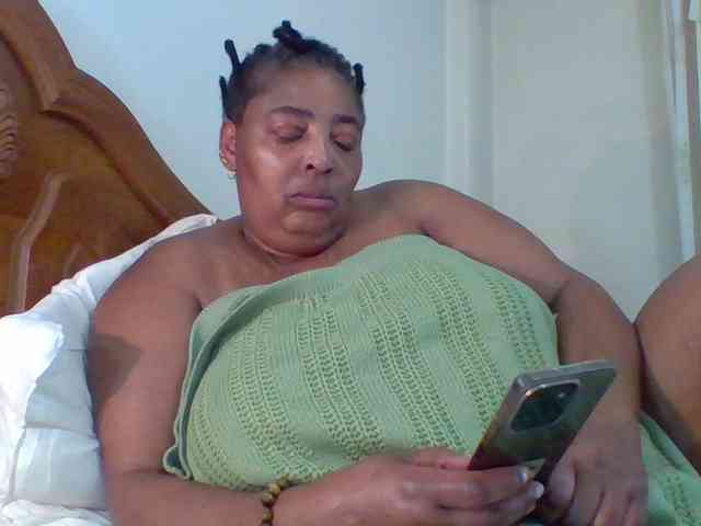 pussylips53 webcam