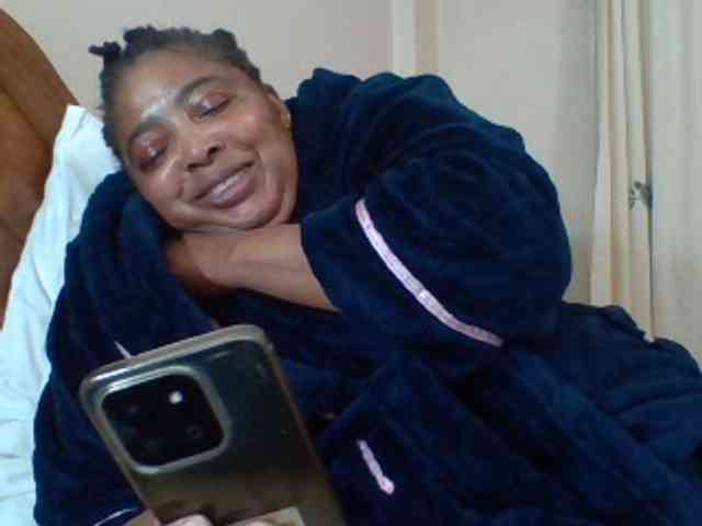 pussylips53 webcam