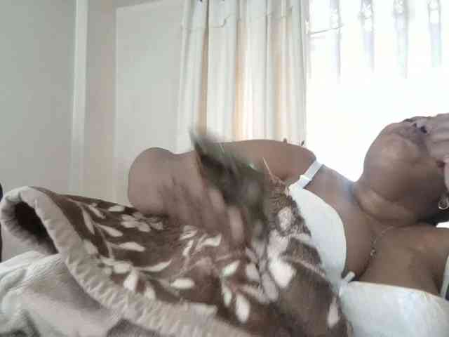 pussylips53 webcam
