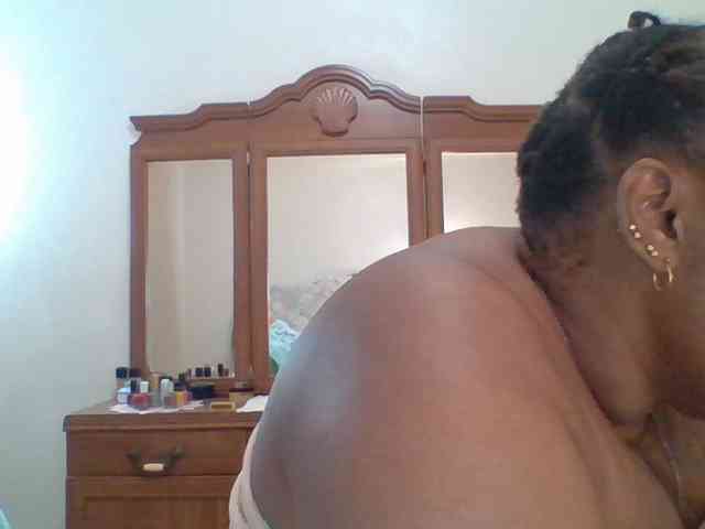 pussylips53 webcam